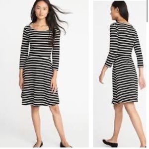Of navy striped dress